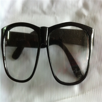 厂家直销平光镜 电焊镜 焊接眼镜 防护眼镜 劳保眼镜